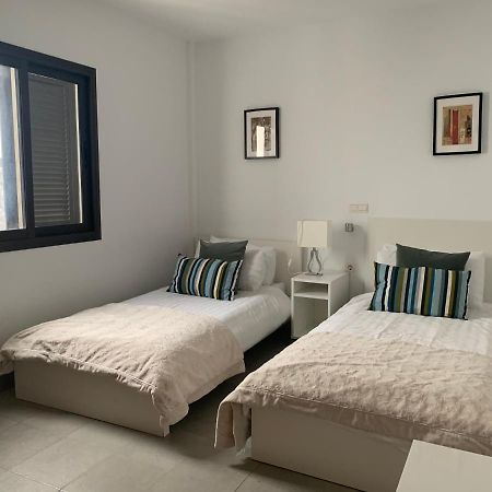 Modern Villa With Sea Views Коста-Тегисе Экстерьер фото